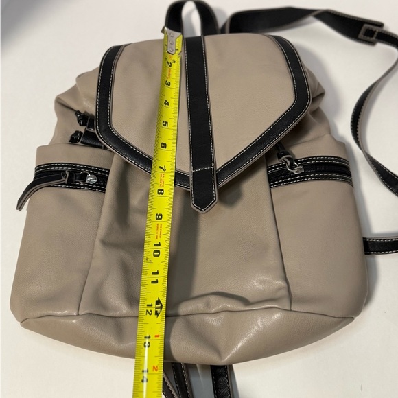 Stylish Tan and Black  Backpack purse in like new condition - Picture 8 of 10